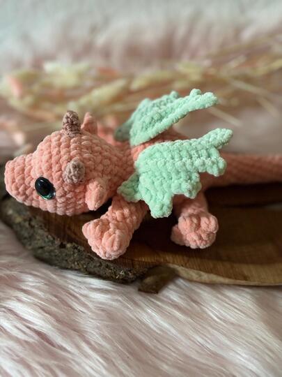 Baby Drache Freja