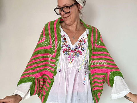 Häkelanleitung Sonja Seelenwärmer – Überwurf in 2 Größen (S/M und L/XL)