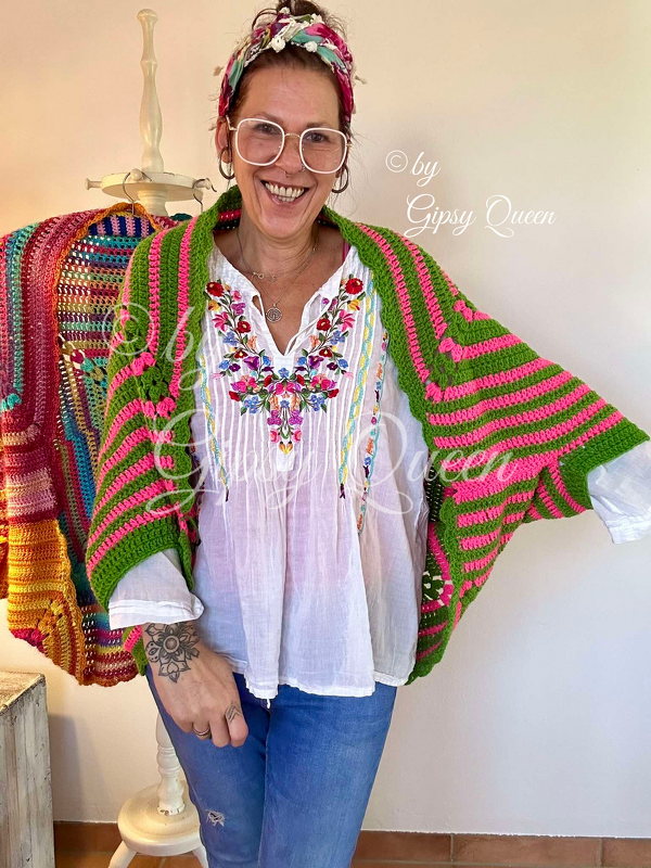 Häkelanleitung Sonja Seelenwärmer – Überwurf in 2 Größen (S/M und L/XL) - Bild 4