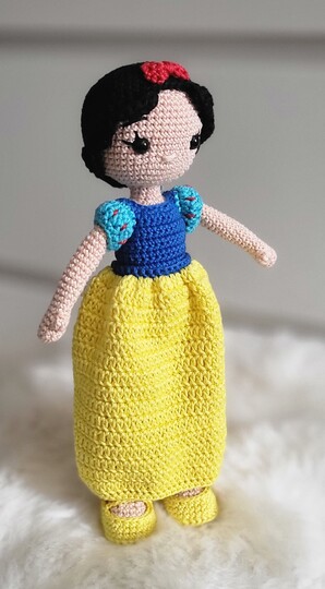 Crochet Pattern Princess Snow Dress Up