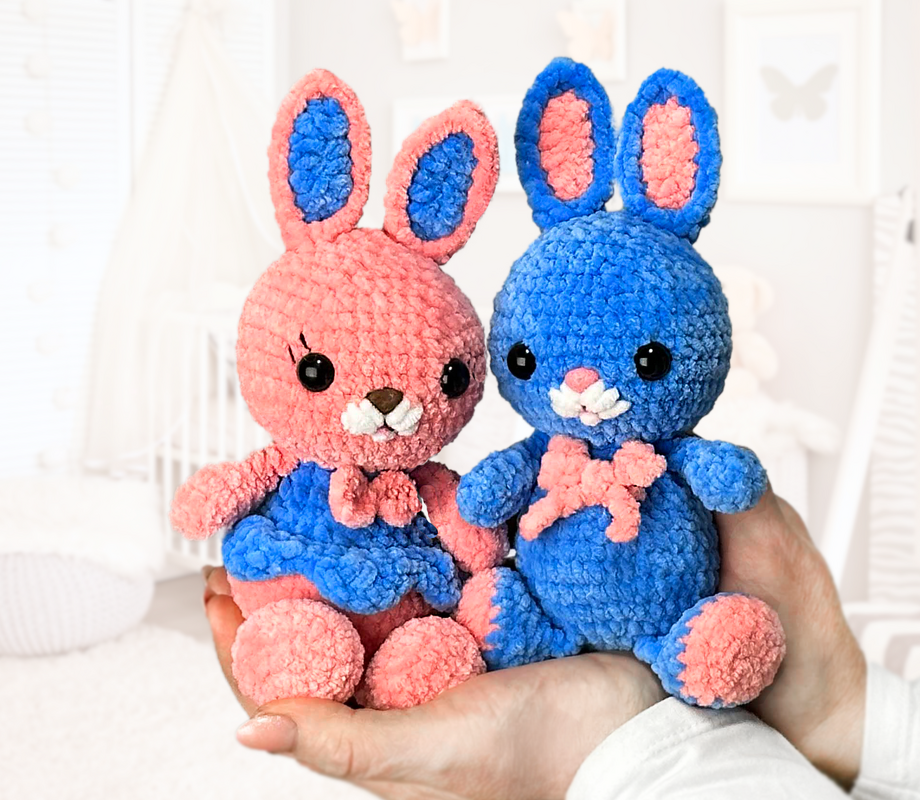 Amigurumi Bunnies. Crochet pattern. Two crochet bunnies. PDF tutorial.