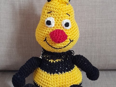Ringel, der kleine Bienen-Junge