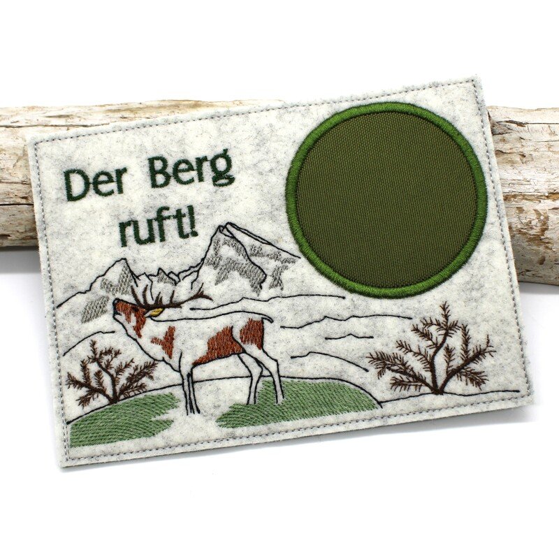 Stickdatei Mugrug Untersetzer Hirsch Berge