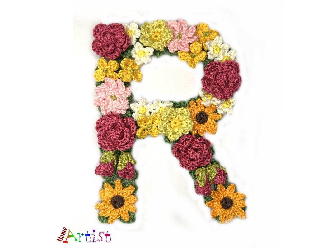Floral letter R crochet applique - Image 2