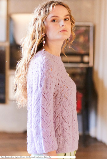 Passenpulli mit Ajourmuster und Zopf