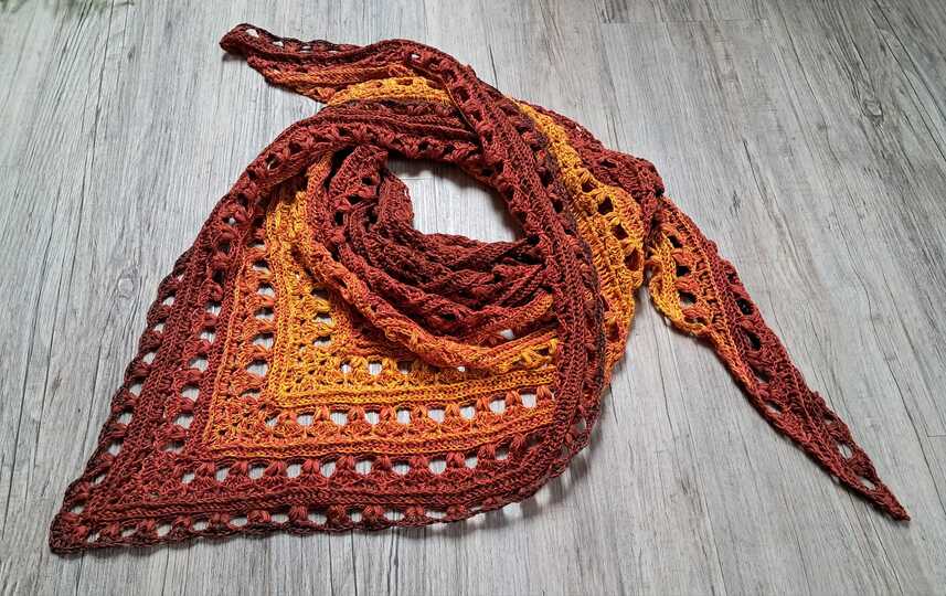 Häkelanleitung Dreieckstuch "Iphis"