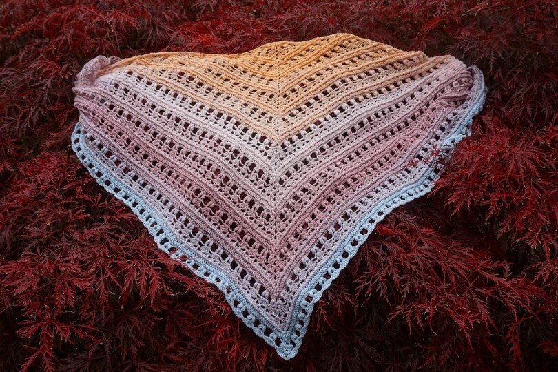 Häkelanleitung Dreieckstuch "Iphis"