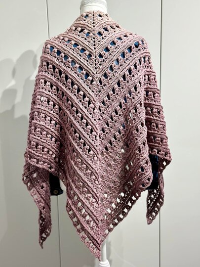 Triangular Scarf "Iphis"