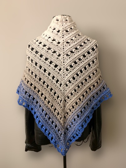 Triangular Scarf "Iphis"