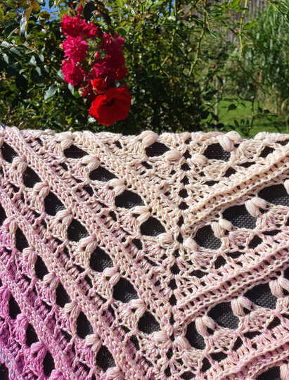 Triangular Scarf "Iphis"