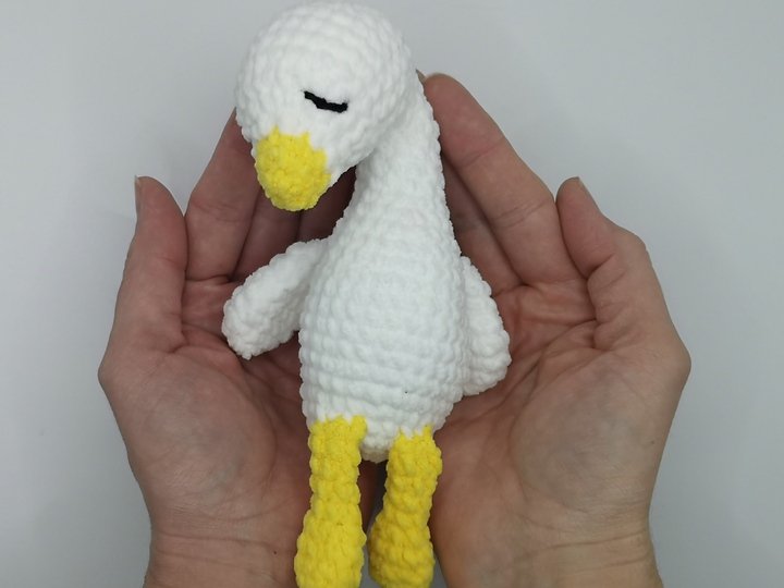 kleine Gans ohne Zusammennähen - Häkelanleitung von NiggyArts