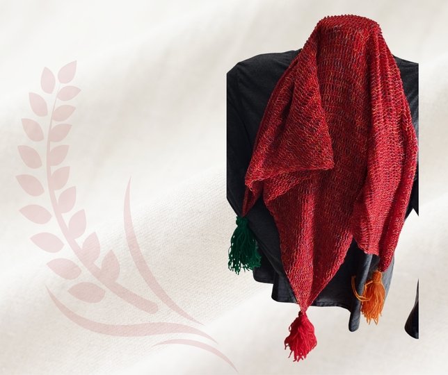 Triangular shawl with tassels "TUNISIAN" crocheted – perfect for beginners