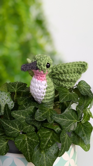 Hummingbird Crochet Pattern, Easy Crochet Amigurumi Bird Pattern