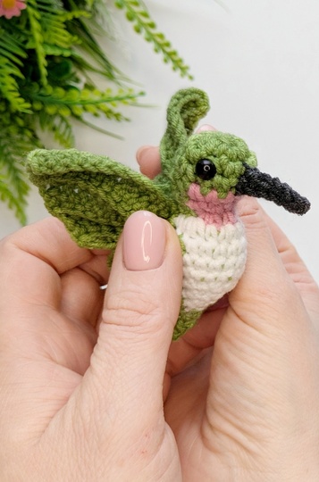 Hummingbird Crochet Pattern, Easy Crochet Amigurumi Bird Pattern