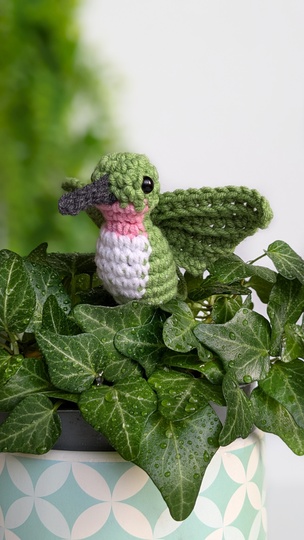Hummingbird Crochet Pattern, Easy Crochet Amigurumi Bird Pattern