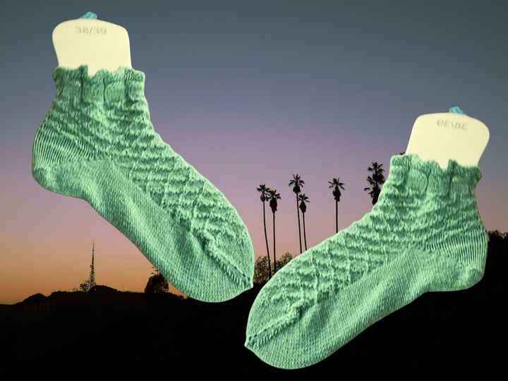 Toe-up-Socken Strickmuster Hishigata - Anleitung für Strickliebhaber