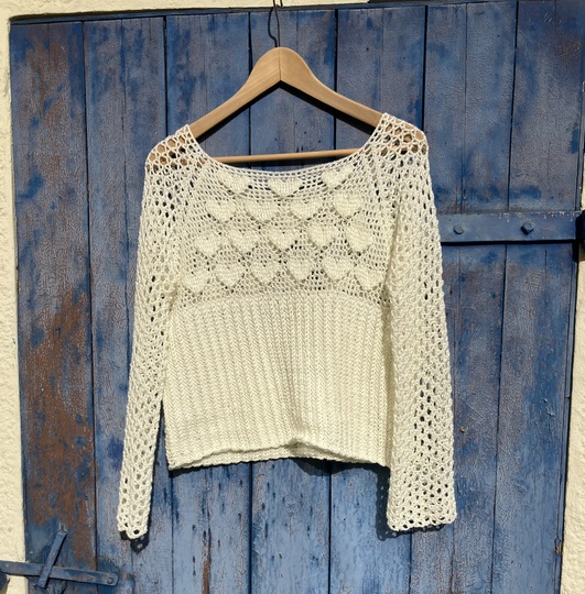 RVO-Pulli mit Herzen - Häkelanleitung