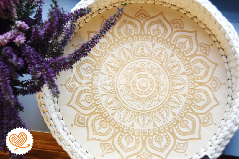 + MANDALA + Tablett mit Holzboden häkeln, verschiedene Größen, Muttertag