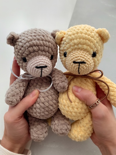 PDF Häkelanleitung für einen niedlichen Teddy aus Kuschelwolle (De+eng)