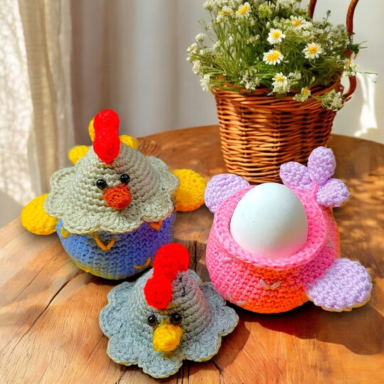Easter egg holder Hen