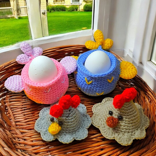 Easter egg holder Hen
