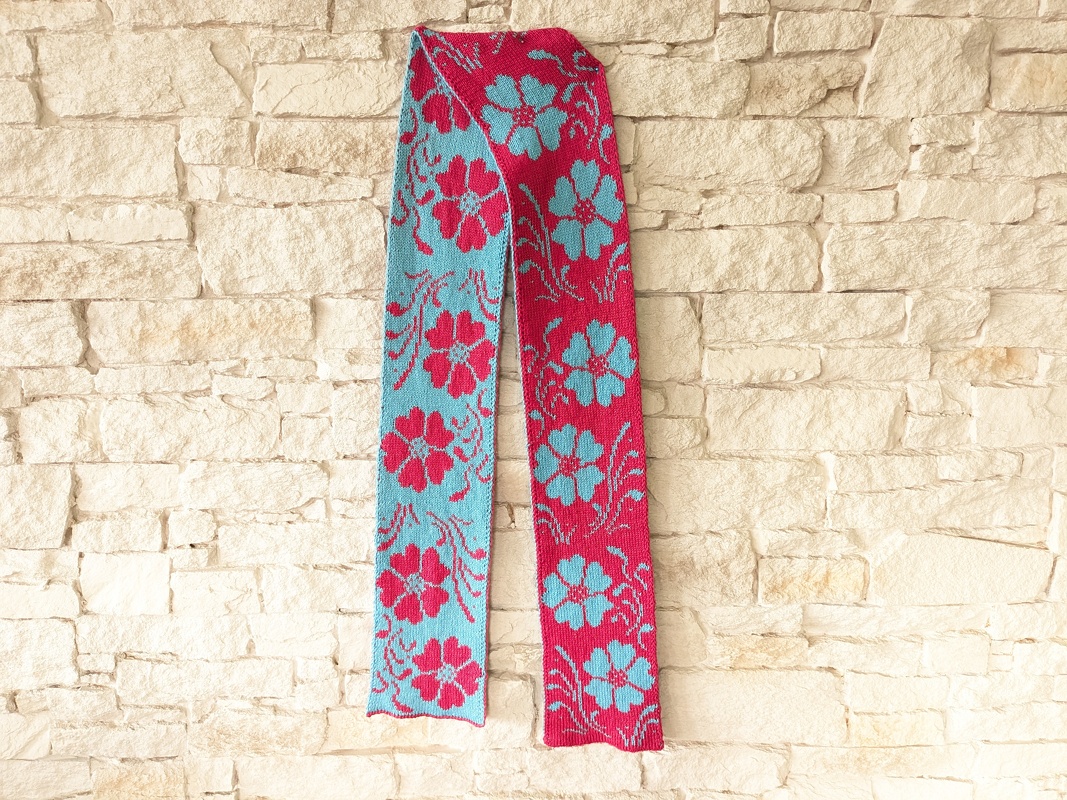 Summer scarf Blossom Magic - Double knitting pattern