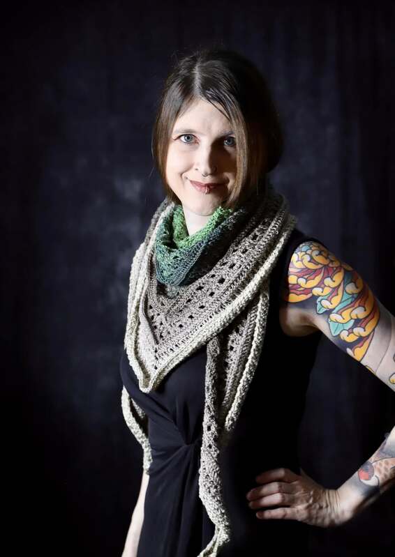 Crochet pattern Asgell wide triangular shawl - Image 13