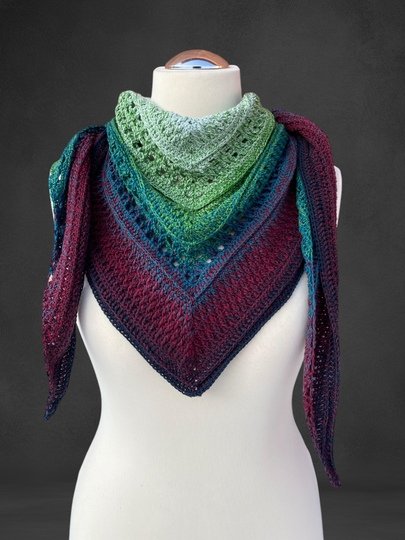 Häkelanleitung weites Dreieckstuch Asgell