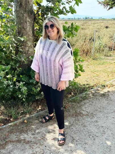 Anleitung für die romantische Tunika Poema mit Cut- Outs in Gr. 46/48 - 60