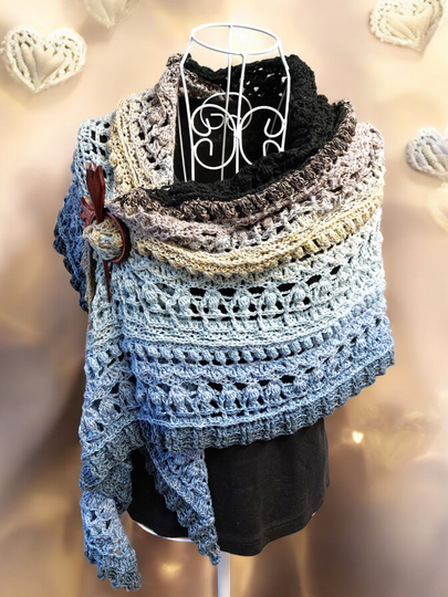 Flat triangular scarf „Crazy Iris BE” – Crochet pattern