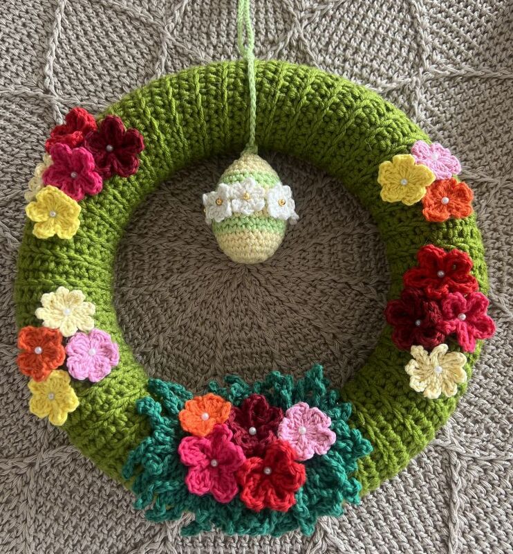 Häkelanleitungen Türkranz, 4 Blüten, Osterei und Osternest