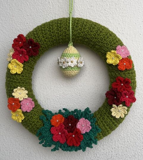 Häkelanleitungen Türkranz, 4 Blüten, Osterei und Osternest