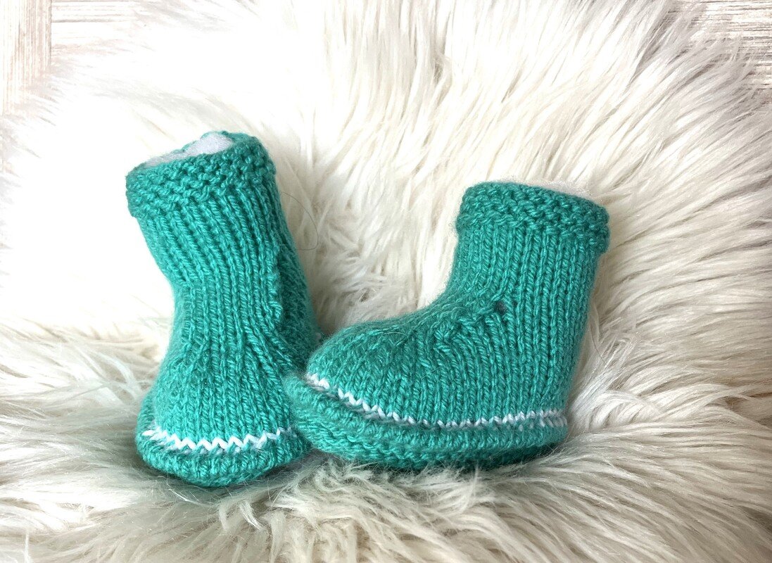 Strickanleitung Babyschuhe bis ca. 6 Monaten tragbar