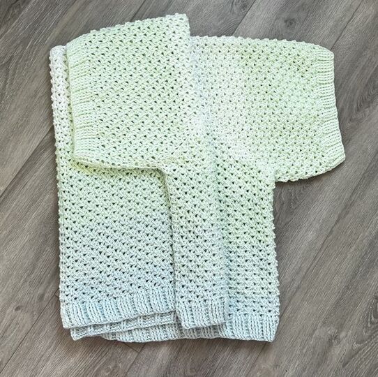 Häkelanleitung Ponchopulli Indira