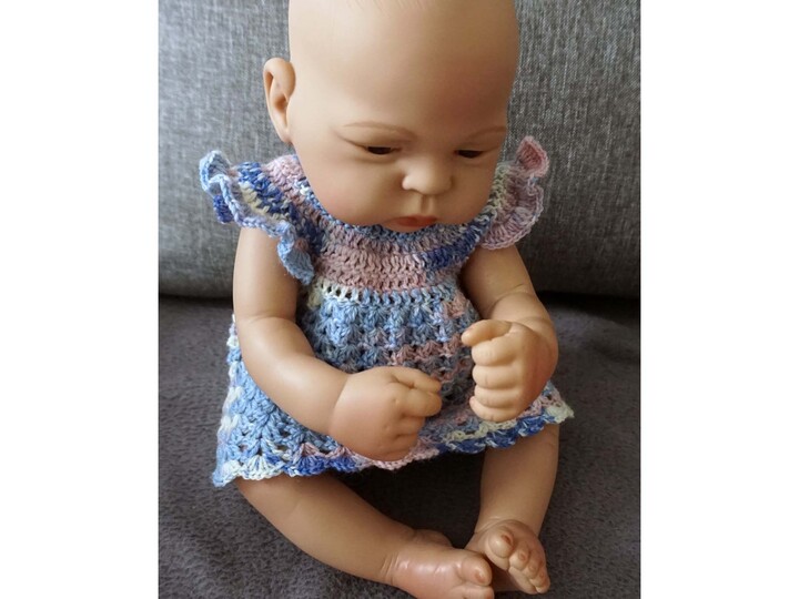 Crochet pattern for an enchanting Doll Dress