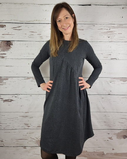 KLEID "FRU JELLA" - Schnittmuster und Anleitung
