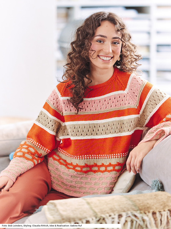 Raglanpulli mit Musterstreifen