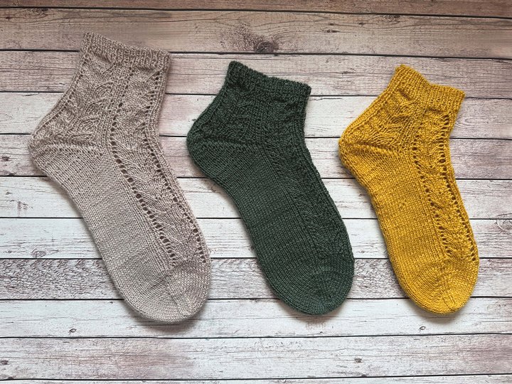 Socken mit leichtem Lace - One Twenty Five