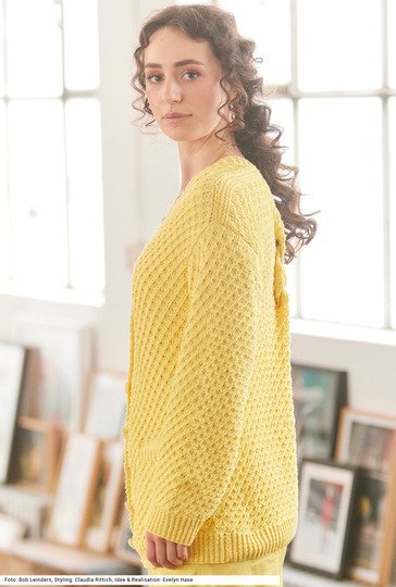 Jacke mit V-Ausschnitt und Taschen