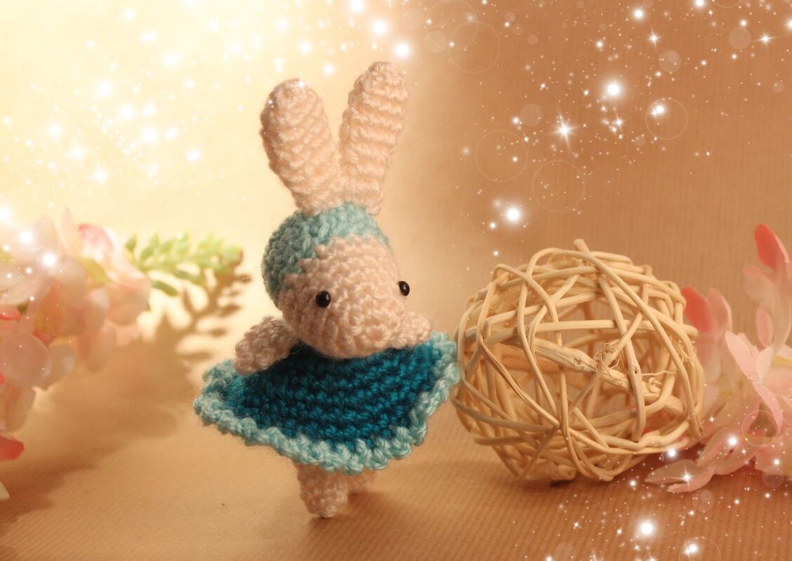 Häkelanleitung Amigurumi "MINI-OSTERHÄSCHEN"