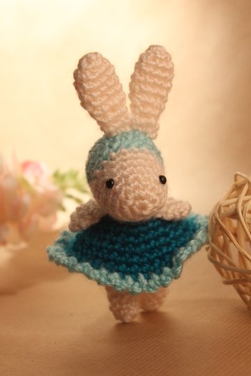 Häkelanleitung Amigurumi "MINI-OSTERHÄSCHEN"