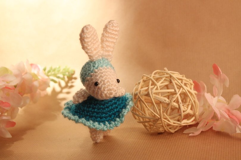 Häkelanleitung Amigurumi "MINI-OSTERHÄSCHEN"