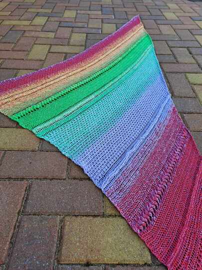 Häkelanleitung asymmetrisches Tuch Fisch-Gretchen