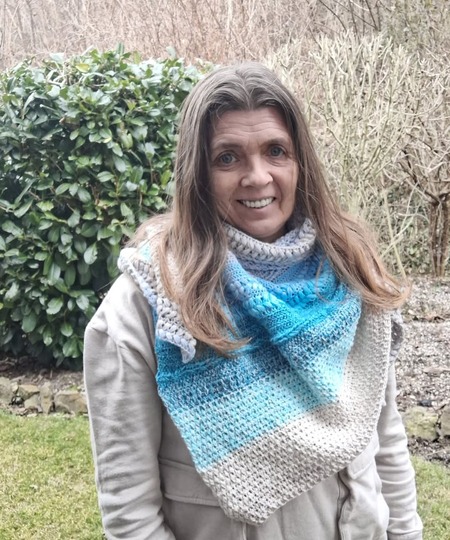 Häkelanleitung asymmetrisches Tuch Fisch-Gretchen