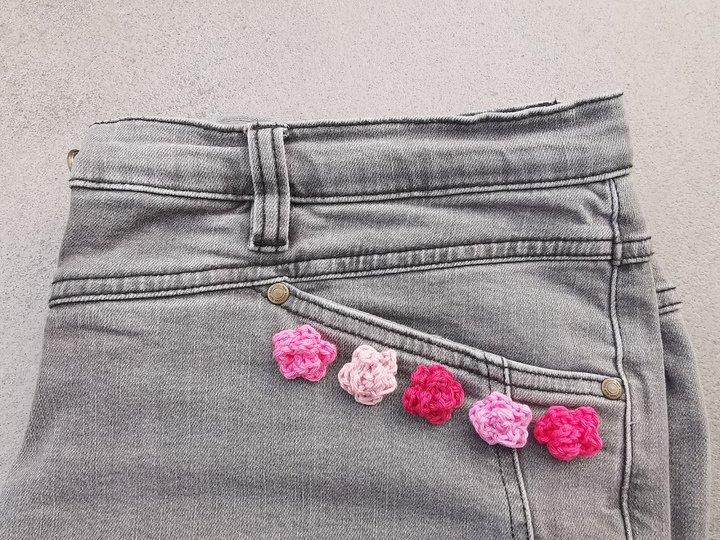 MINI ROSE – Häkelanleitung kleine Blume