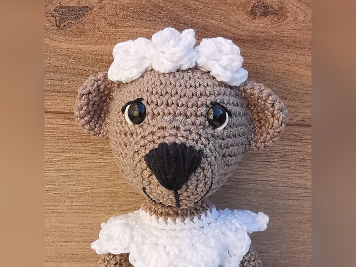 MINI ROSE – Häkelanleitung kleine Blume