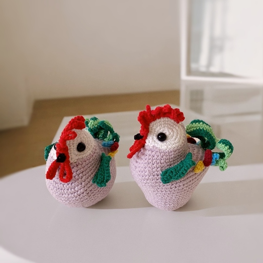 Rooster and Hen. No sew crochet pattern