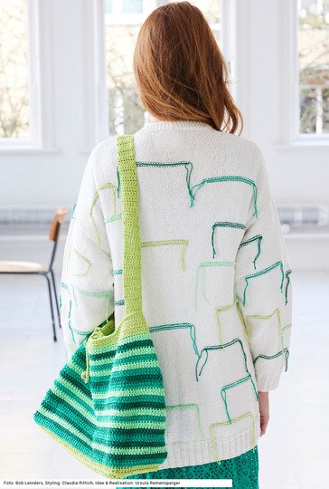 Jacke mit Farbstreifen und Tasche