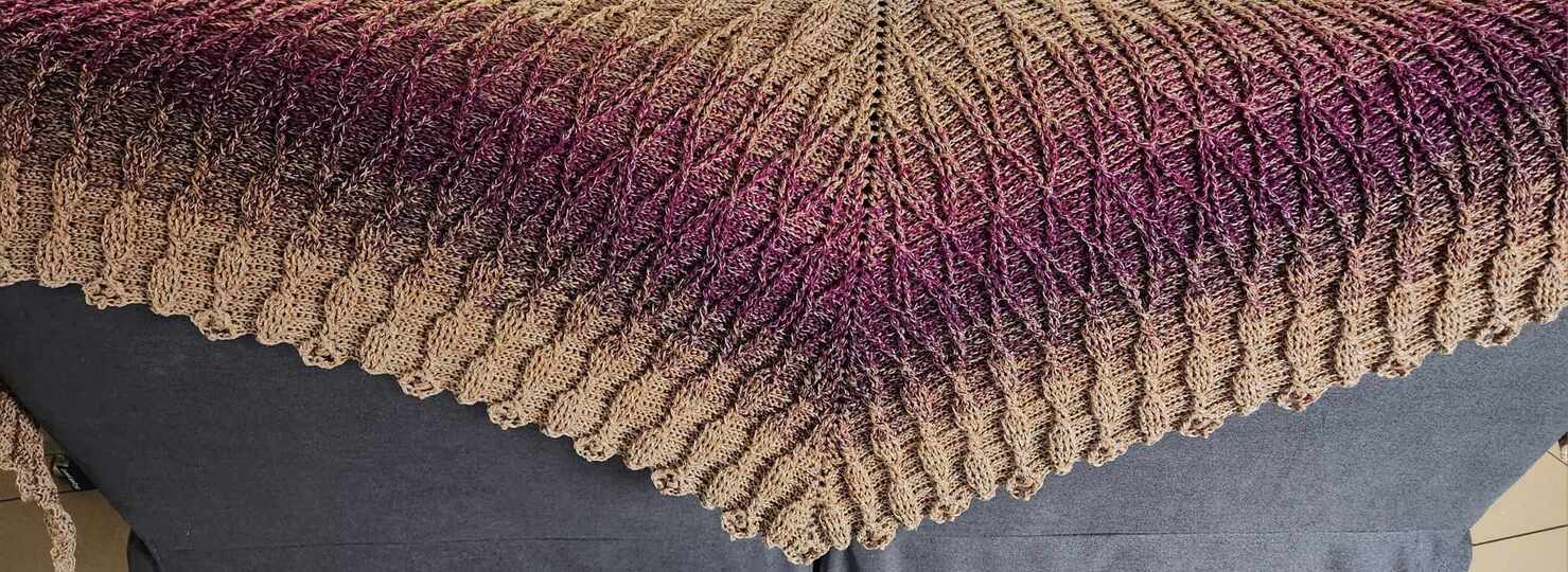 Häkelanleitung Tuch Seilschaft, flaches Dreieckstuch