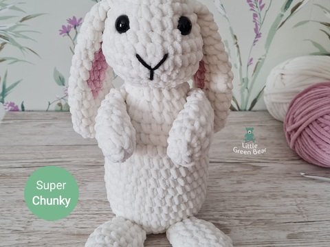 Beryl the Bunny Crochet Amigurumi Pattern (English)
